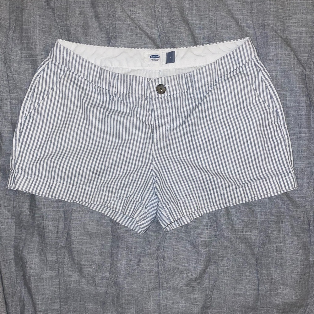 Bundle of casual shorts - Picture 6 of 7